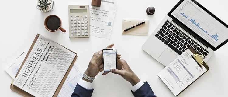 Utiliza móvil. Consejos inspirados en Marie Kondo para organizar tus archivos digitales