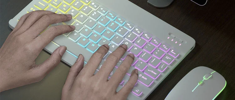 teclado y ratón inalámbricos con luz